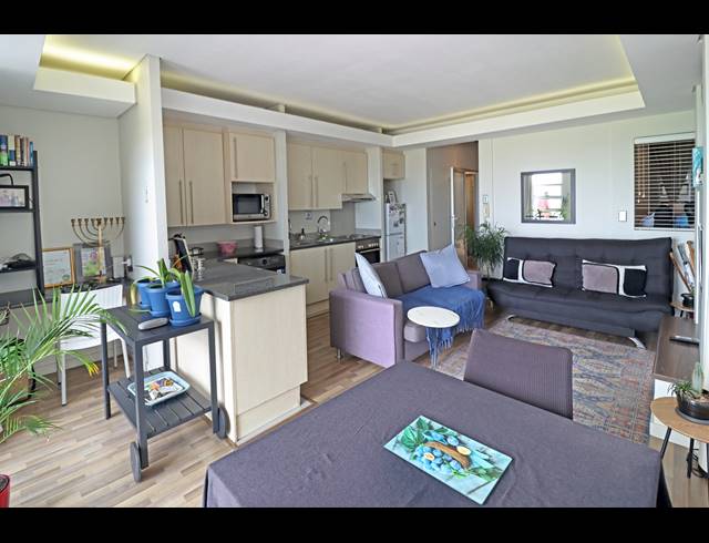 1 BEDROOM SECTIONAL TITLE FOR SALE IN FAIRMOUNT